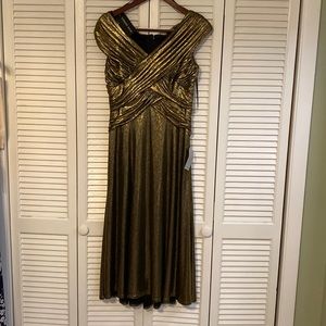 Bought for special occasion never wore.